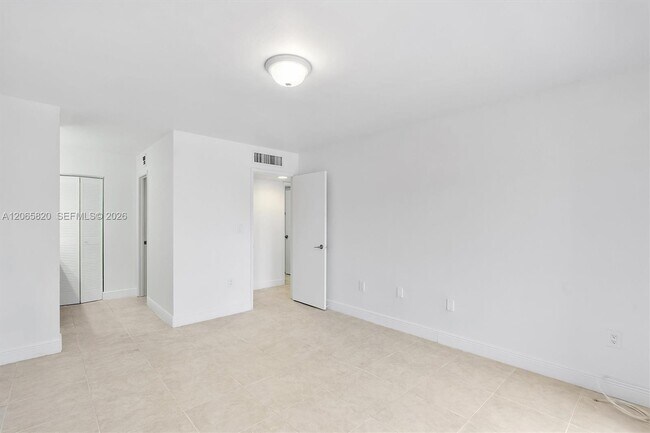 Building Photo - 13255 SW 88th Ln