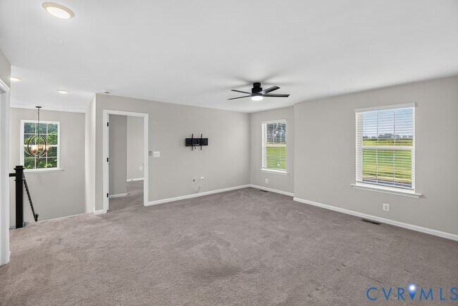 Building Photo - 7040 Paine Pl