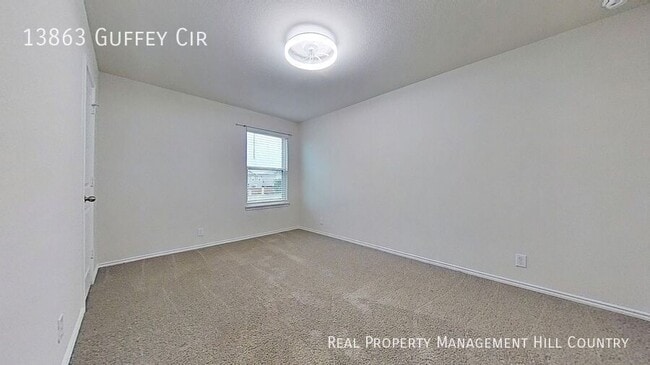Building Photo - 13863 Guffey Cir