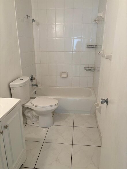 Building Photo - 2148 NW 57th Ave