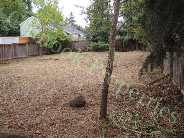 Building Photo - 2 Bedroom House in Eugene