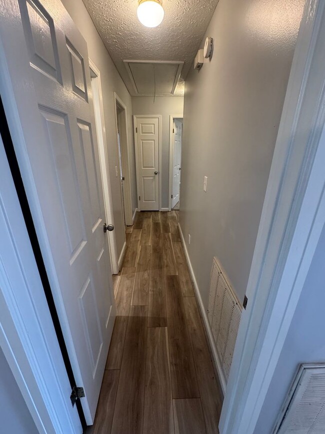 Building Photo - A Great Place to Call Home