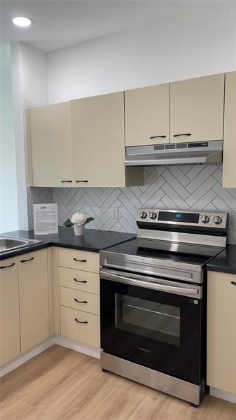 Building Photo - 6425 96th Pl S