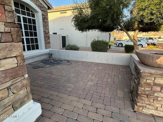 Building Photo - 7374 W Los Gatos Dr