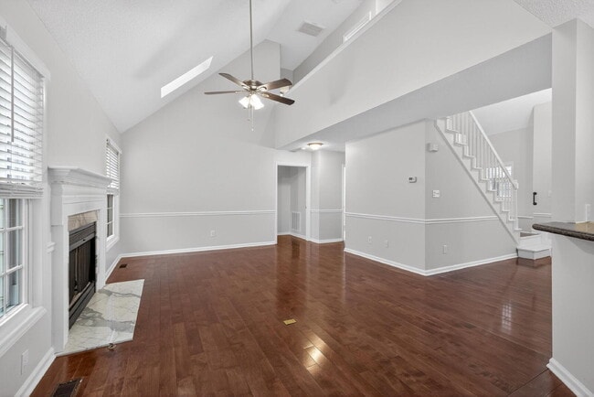 Building Photo - 1010 Trail Stream Way