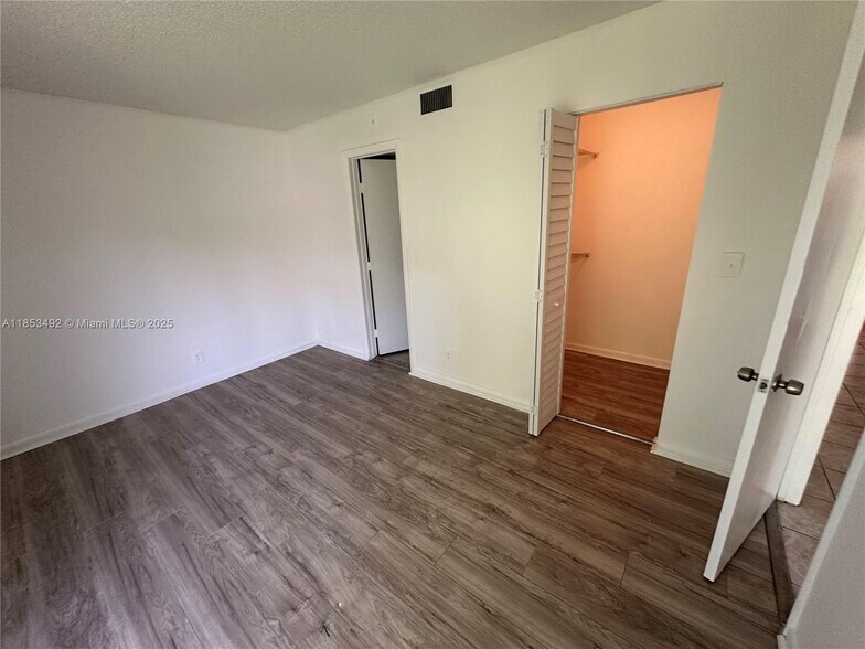 Building Photo - 8540 N Sherman Cir