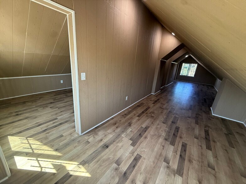 Building Photo - 6173 Montezuma Rd