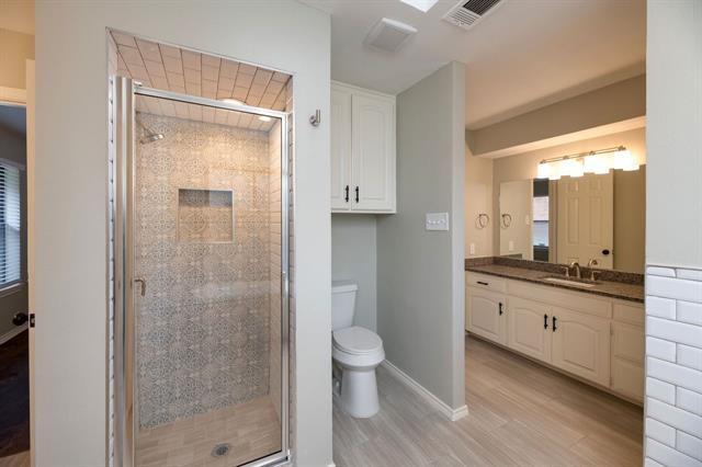 Building Photo - 2311 Wimbledon Dr