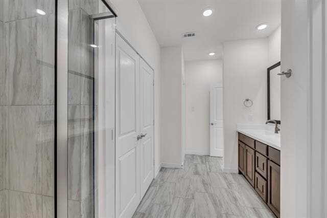 Building Photo - 7310 Concha Dr