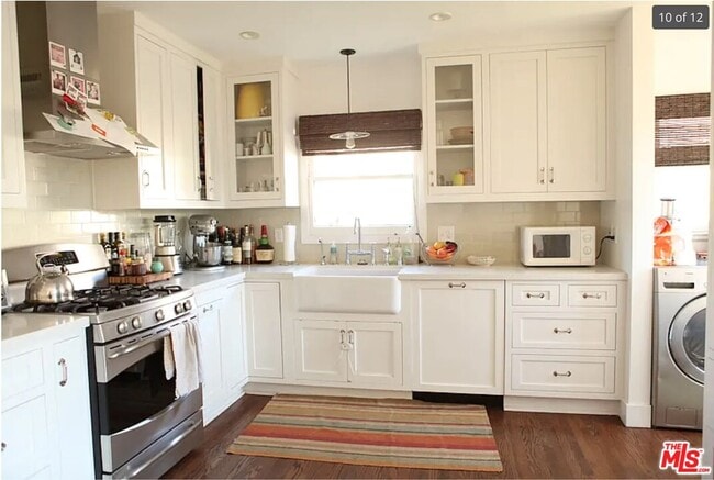Building Photo - 3014 Sagamore Way