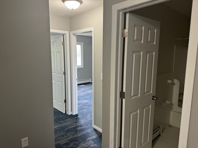 Building Photo - 3753 N Girard Ave