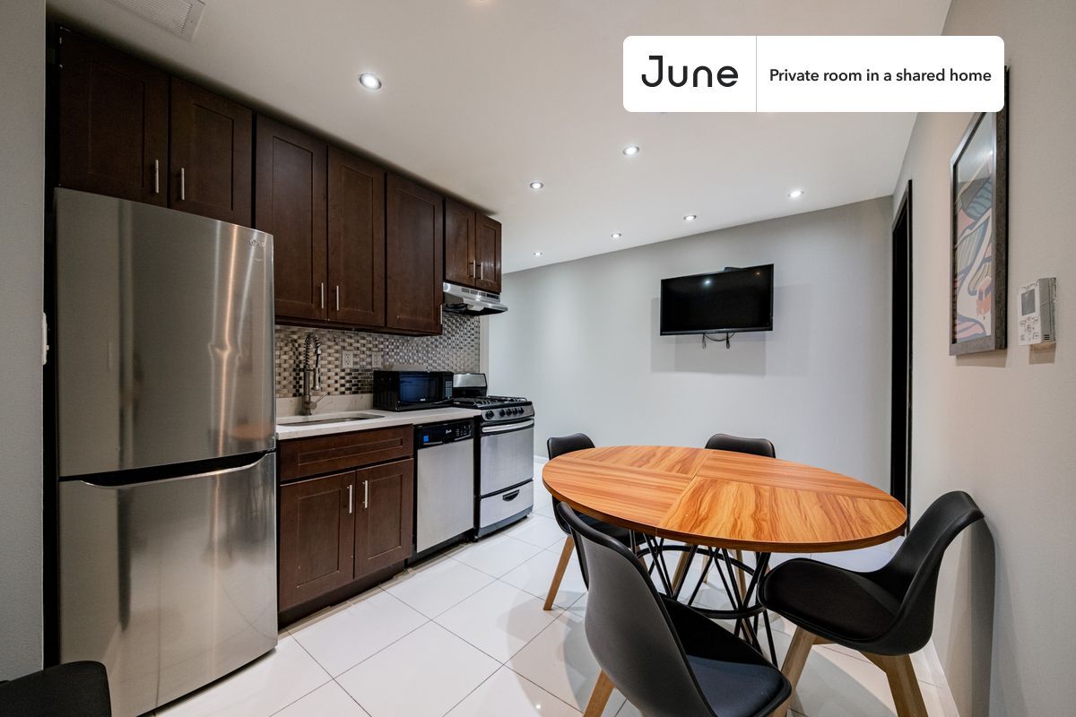 Building Photo - Room in Shared 4 bed/2 bath home in Upper West Side