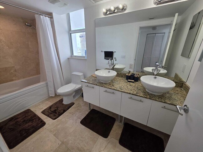 Building Photo - 41 SE 5th St