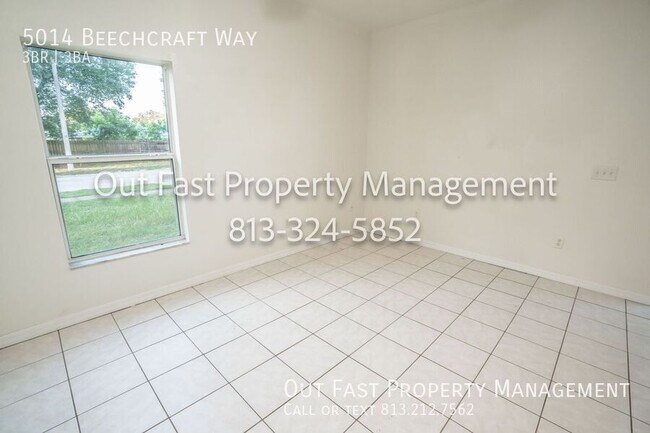 Building Photo - 5014 Beechcraft Way