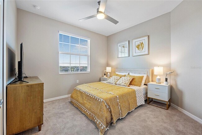 Building Photo - 14041 Heritage Landing Blvd