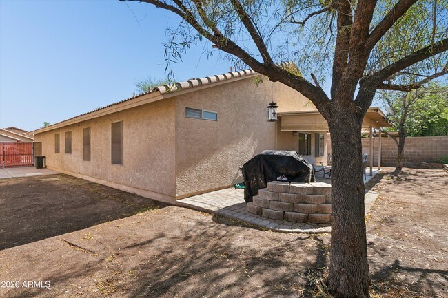 Building Photo - 3139 W Matthew Dr
