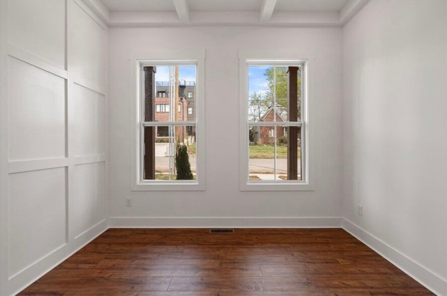 Building Photo - 151 Fain St