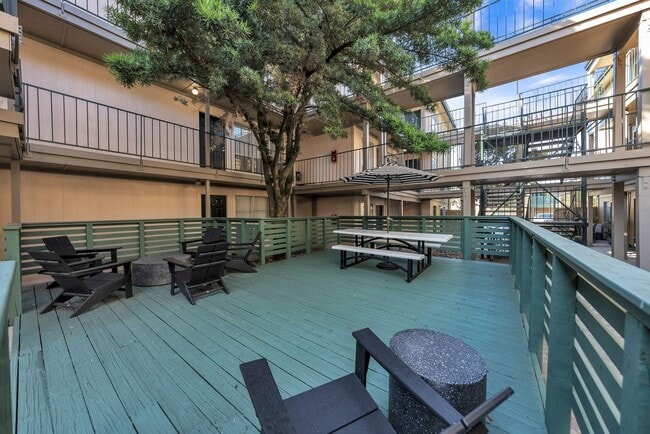 Floorplan - Oak Park Apartments