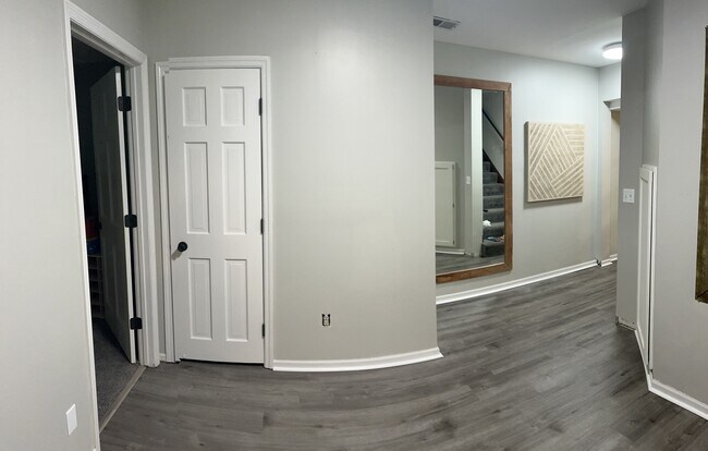 Building Photo - 17120 30th Ave N