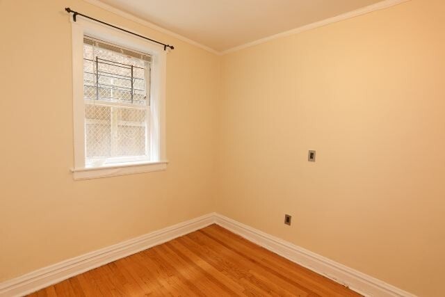 Building Photo - 632 W Aldine Ave