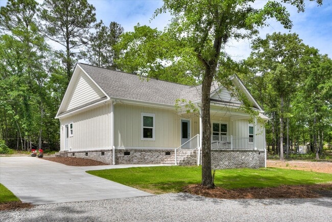 Building Photo - 272 Old Barnwell Rd