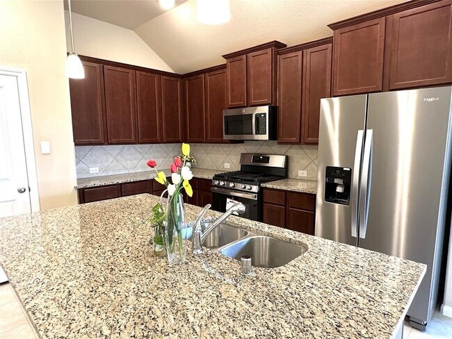 Building Photo - 788 Lake Lacosta Dr