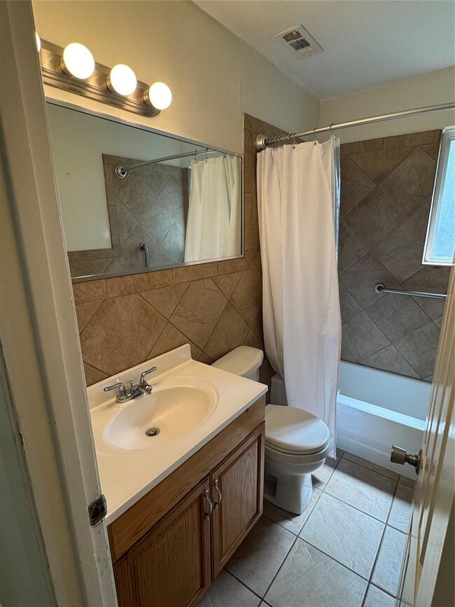 Building Photo - 8017 Tisdale Dr