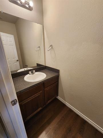 Building Photo - 5516 Del Rey Dr