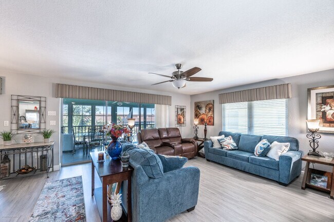 Building Photo - PRICE DROP!! FURNISHED ANNUAL RENTAL- WATERFRONT