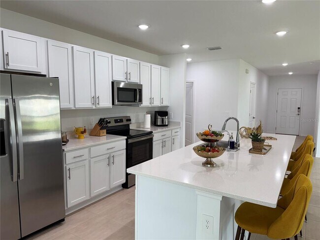Building Photo - 121 Citrine Lp