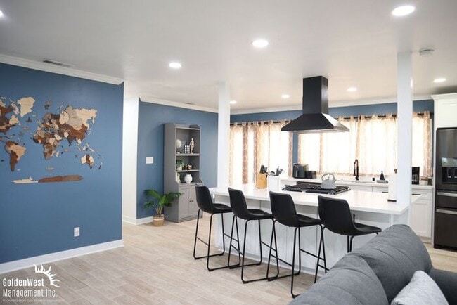 Building Photo - Charming 3Bdm 2Ba Home in the Heart of San...