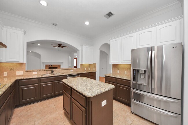 Building Photo - 1510 Olive Park