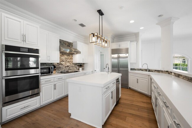 Building Photo - 2377 Golf Brook Dr