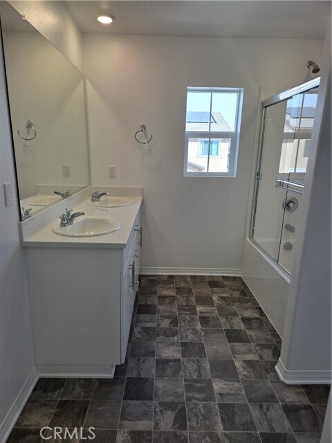 Building Photo - 7281 Olive Grv St