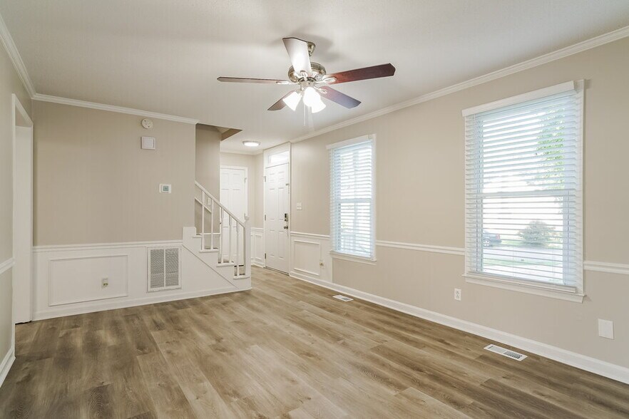 Building Photo - 7309 Bassett Hall Ct