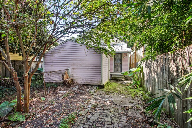 Building Photo - 3719 N Rampart St