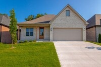Building Photo - 310 Kanis Ridge Dr