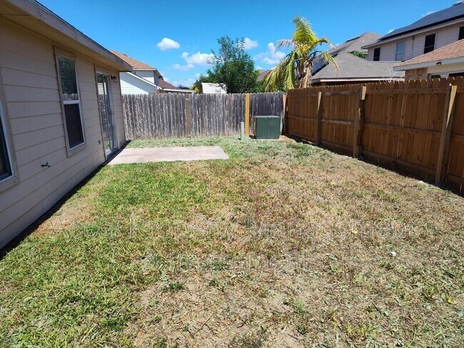 Building Photo - 5408 N 35th St