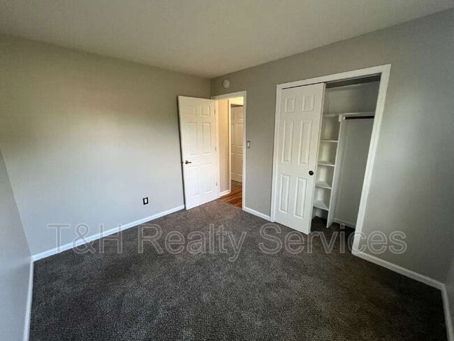 Building Photo - 860 Sable Ridge Dr