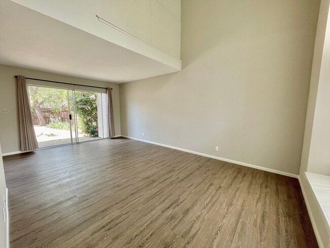 Building Photo - Ventura | Todd Ranch Townhome | 3 Bedroom + 2 Bathroom