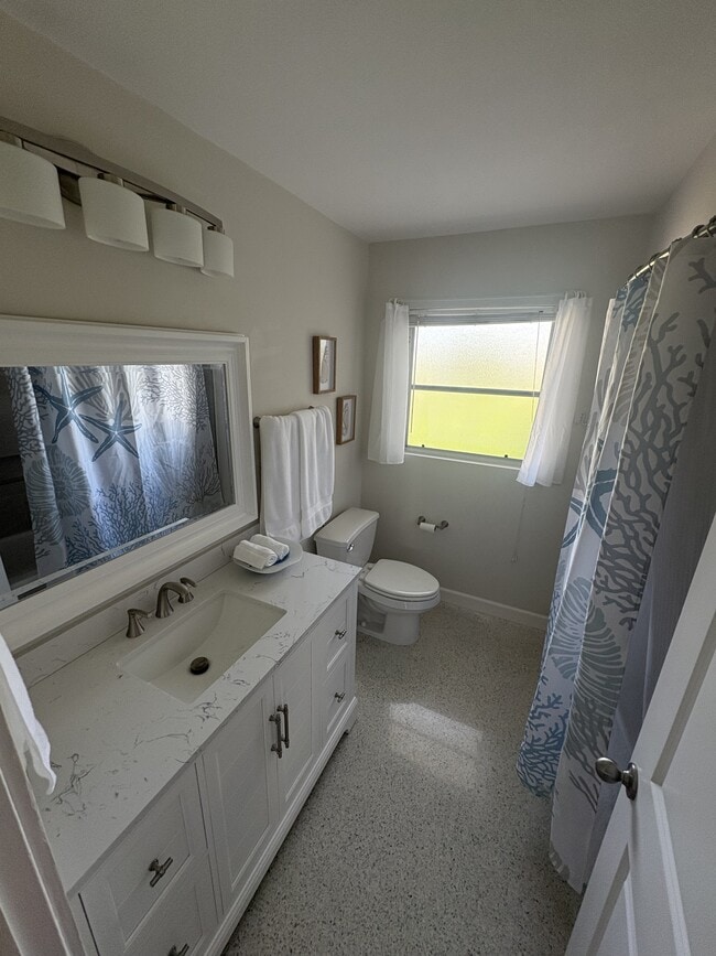 Building Photo - 108 Charles Dr