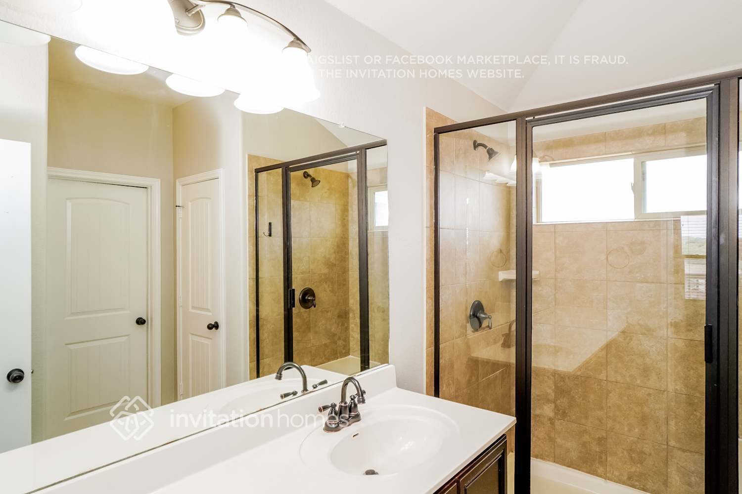 Building Photo - 9909 Cirrus Dr