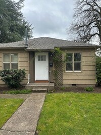 Building Photo - 1/2 Off 2nd Month's Rent