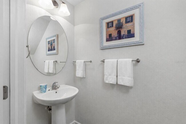 Building Photo - 5167 Bay Isle Cir