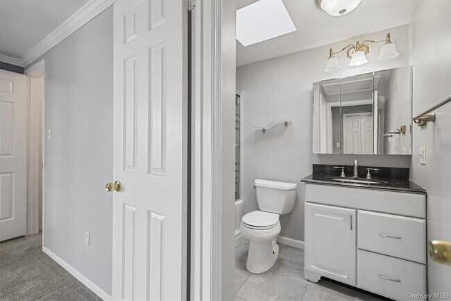 Building Photo - 333 Hudson Ave