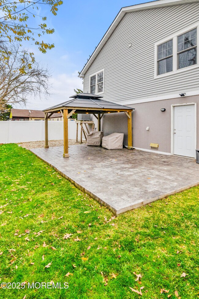 Building Photo - 1260 Pensacola Rd