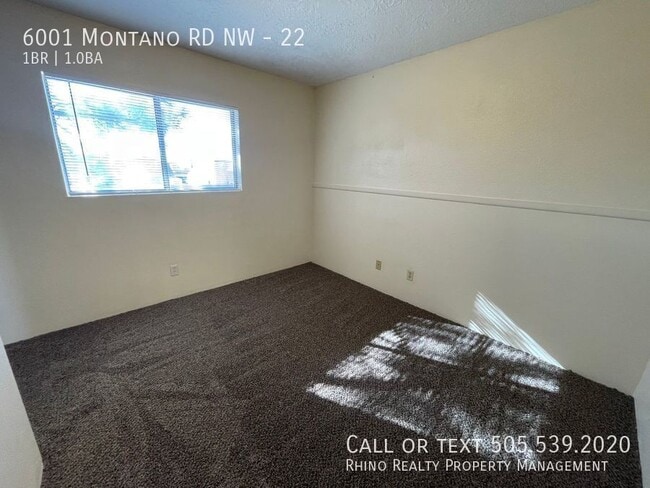 Building Photo - 6001 Montaño Rd NW