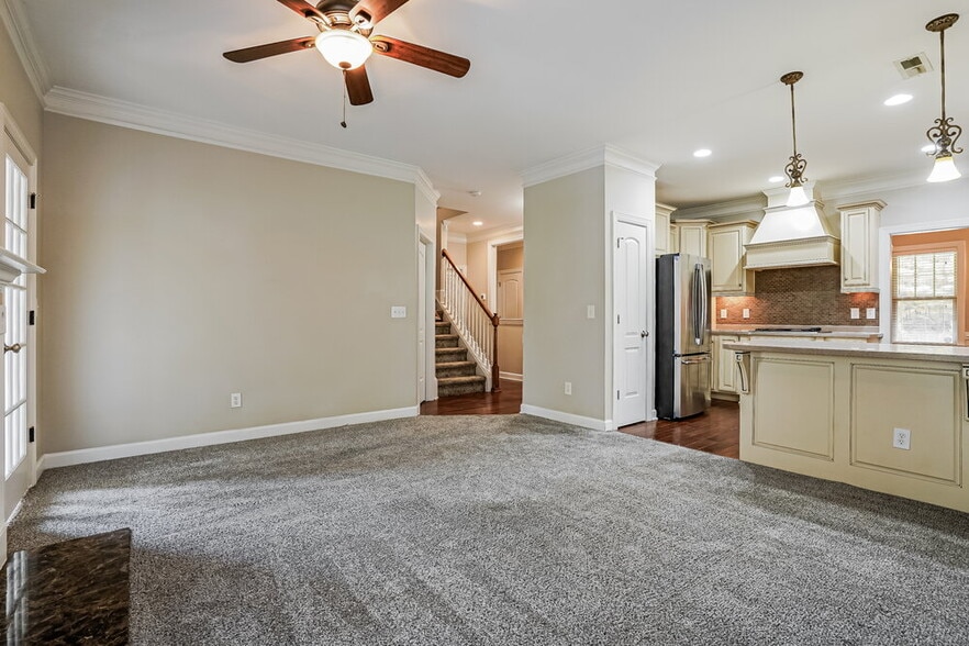 Building Photo - 205 Summerwind Plantation Dr