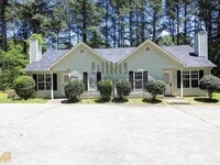 Building Photo - 681 Senoia Rd