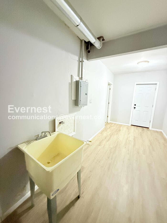 Building Photo - 18455 Wormer Ave